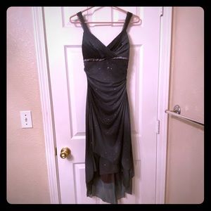 Formal full length dinner/prom dress